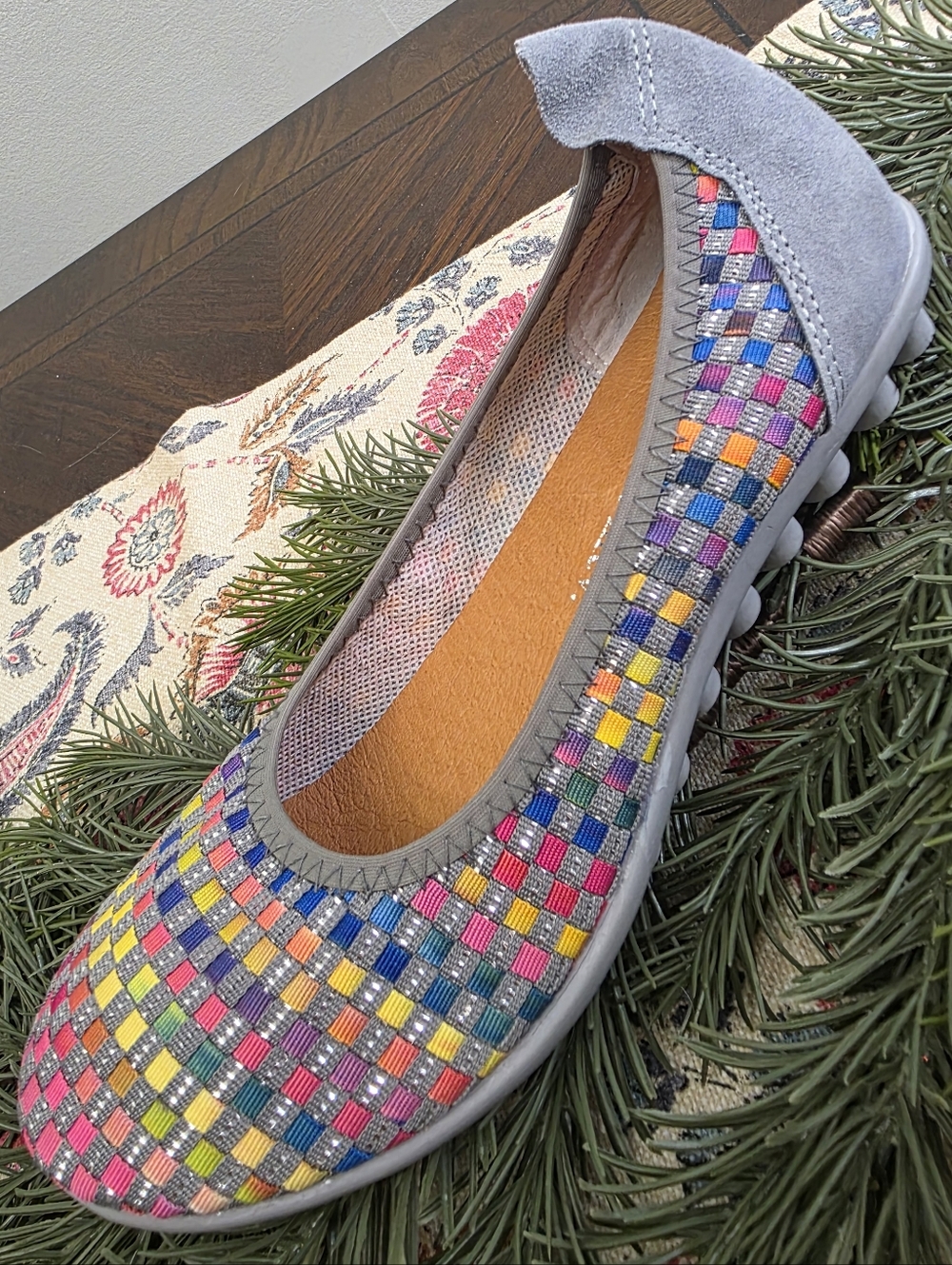 bernie mev. Women's Hazel Ballet Flats in Easter Egg
